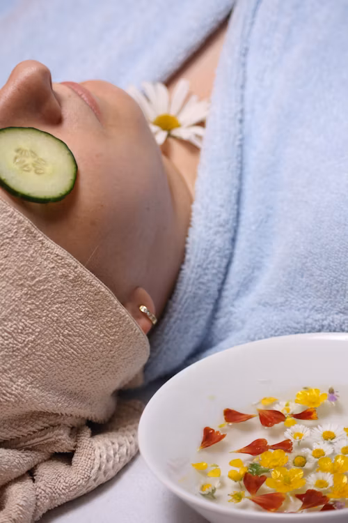 Dark Circles Reduction Tips - 8 Easy and Practical Solutions!